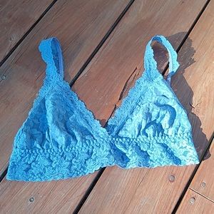 Hanky Panky blue lace medium bra